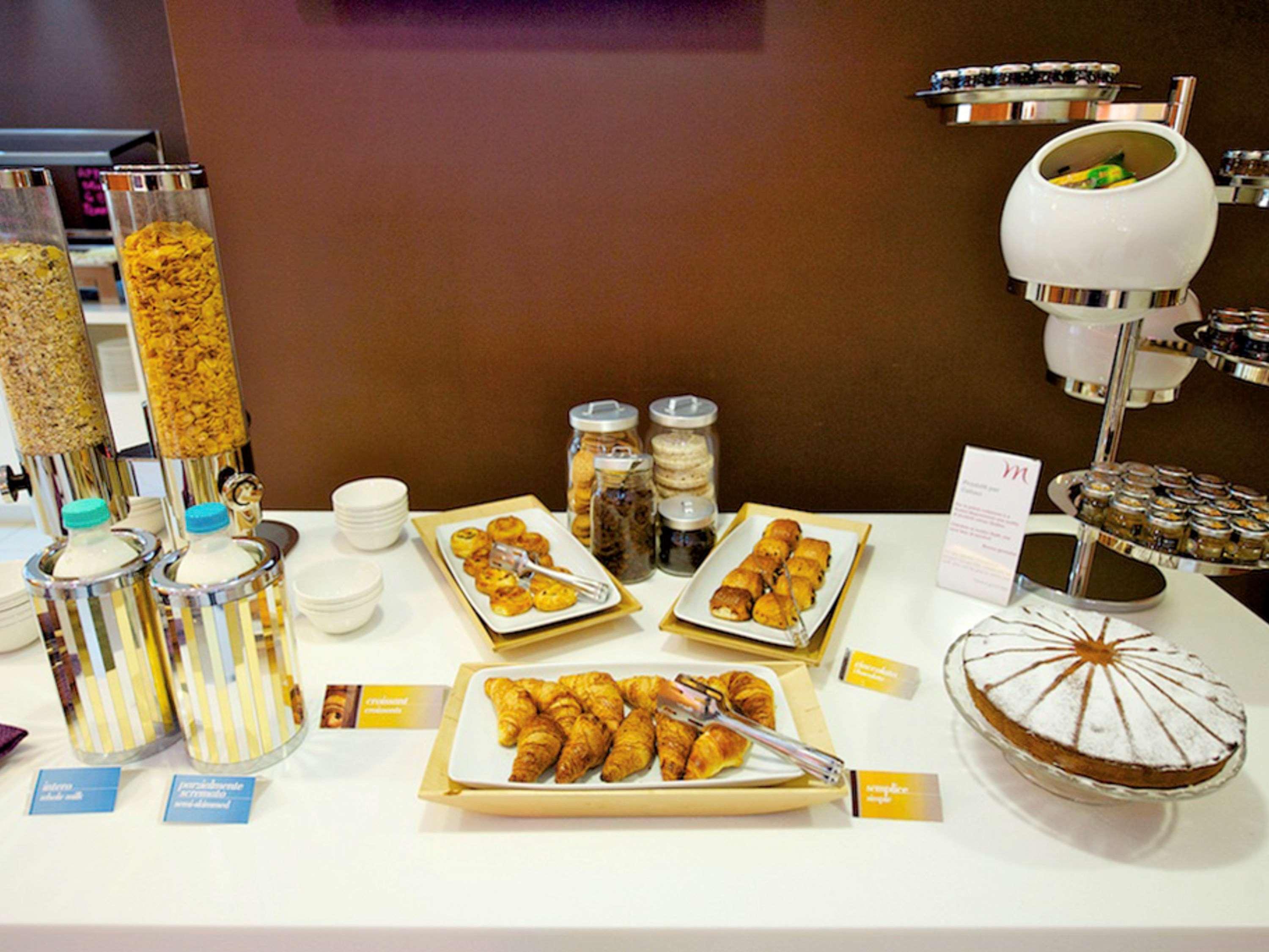 Hotel Mercure Roma Corso Trieste Esterno foto